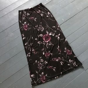Vintage black floral stretchy maxi skirt